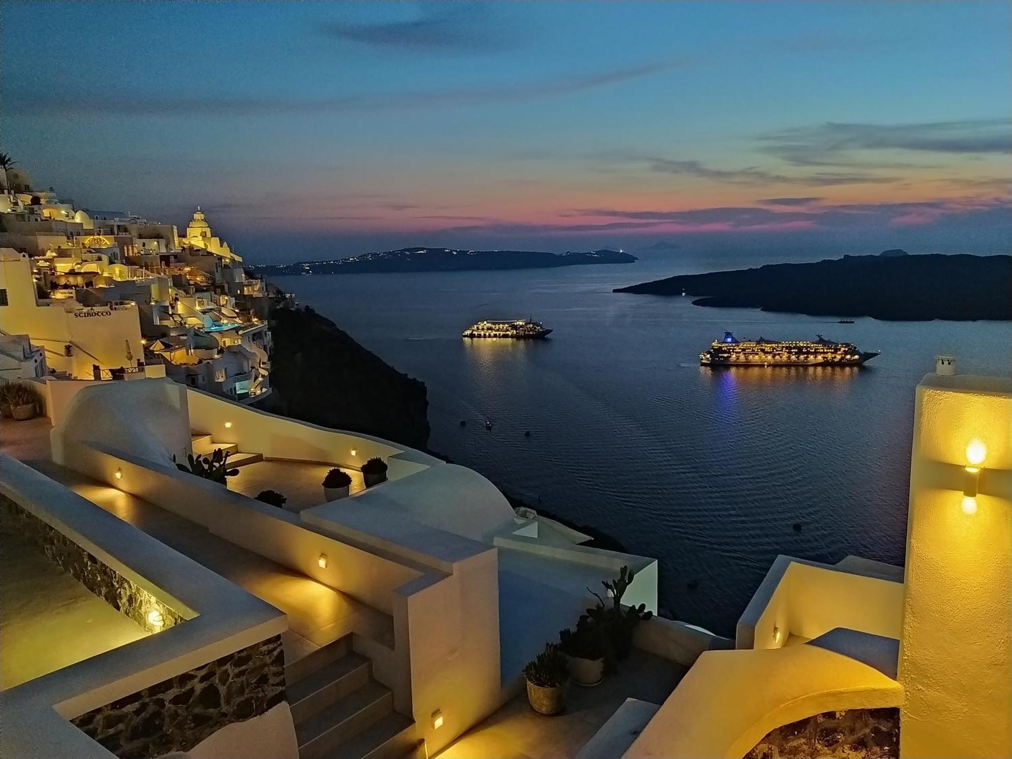 Akron Cliff Suite Фіра Екстер'єр фото